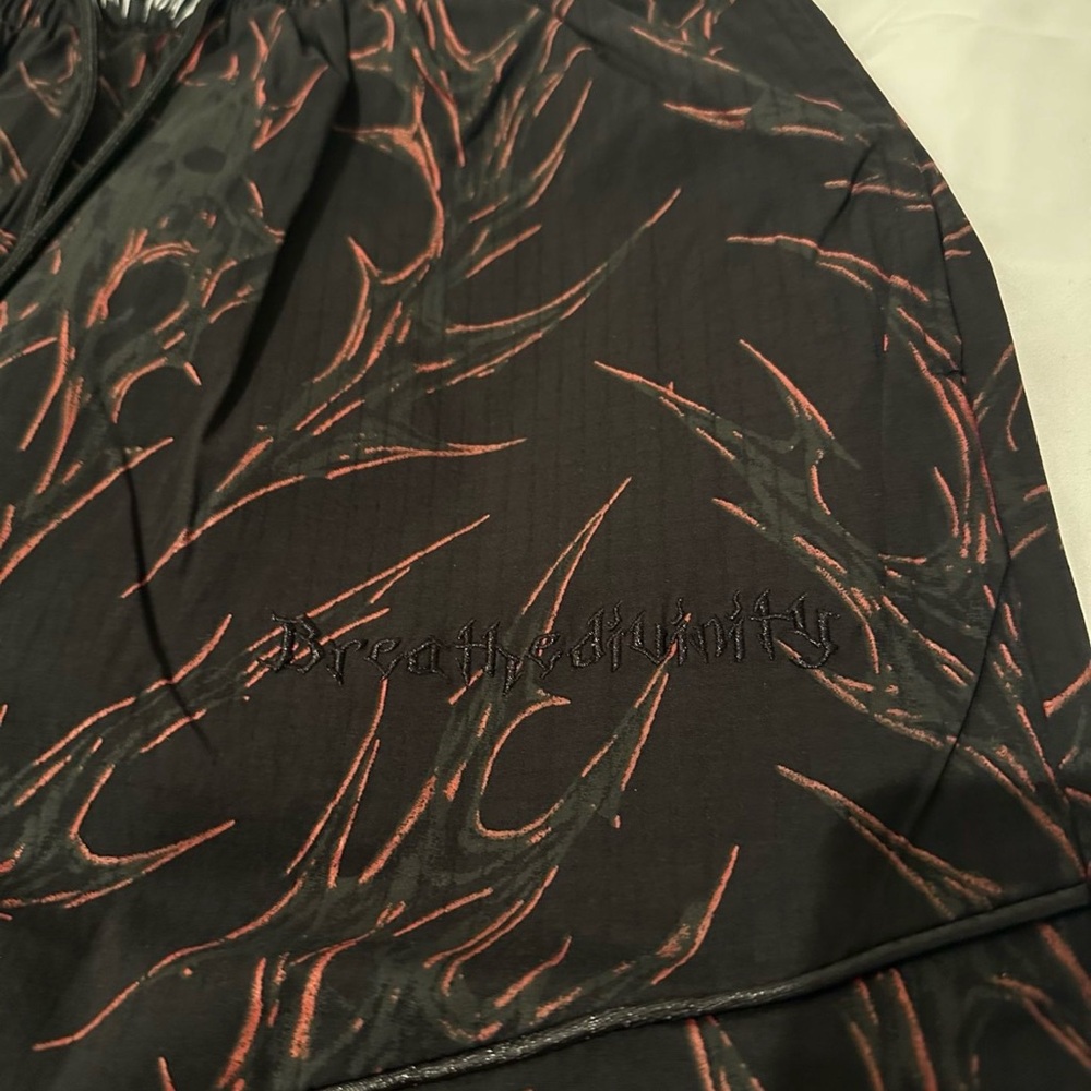 Breathedivinity Camo Cargo Pants - Picture 2 of 3